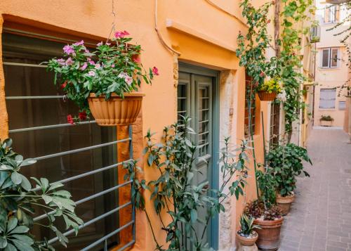 Chania Cozy Studios