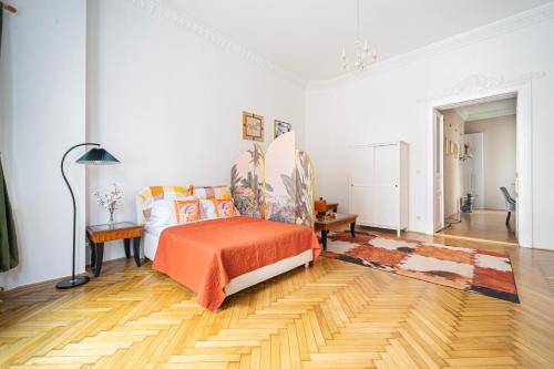 Unique Home at Chain Bridge with Danube view 1011 Budapest, Fő utca 12 kép - 3