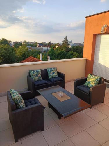 Photo de la galerie de l'établissement Paris penthaus trocadero, à Vitry-sur-Seine