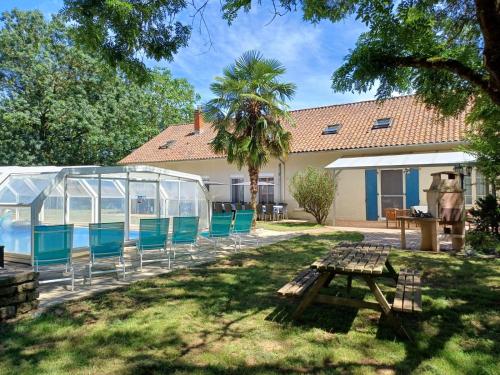 Gallery image of Le Bois de Luché in Rom