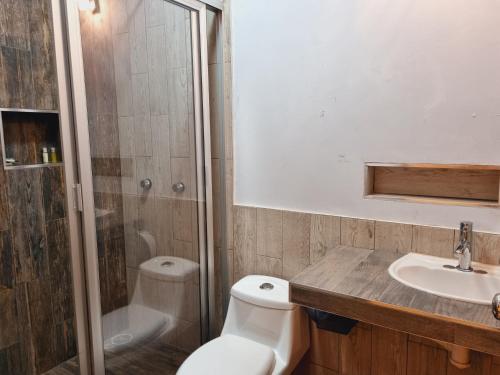 Ένα μπάνιο στο Hotel Barrio Antiguo