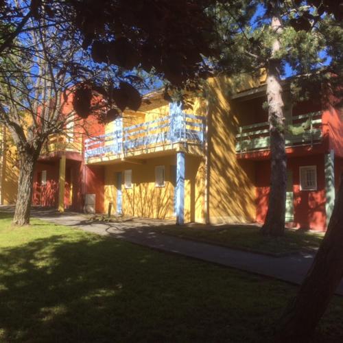 Photo de la galerie de l'établissement Le Pré carré - pavillons de vacances, à Saint-Étienne-les-Orgues
