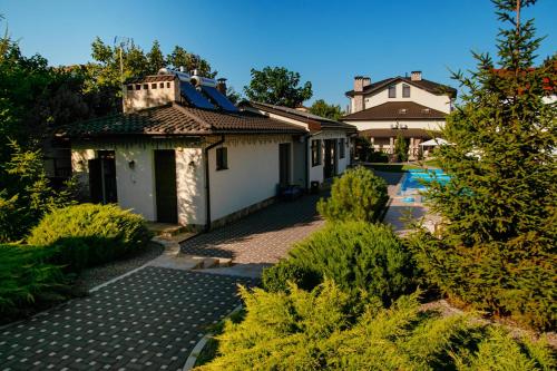 Gallery image of Oasis family apartments in Sanzhiyka