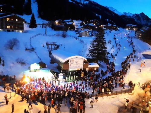 Photo de la galerie de l'établissement Résidence Le Thabor - Studio pour 4 Personnes 57, à Modane