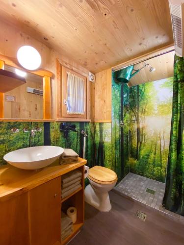 Koupelna v ubytování Natur-Resort Tripsdrill