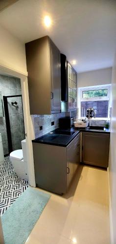 Rose Homestay Brighton - Free parking Ensuite studio room near Brighton Uni photo 5