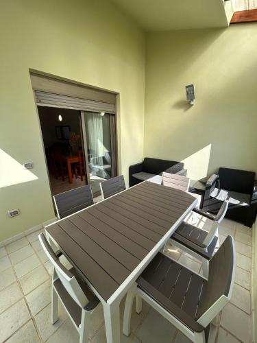 Montana Roja Holiday Los Patios