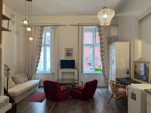 Oktogon modern apartment