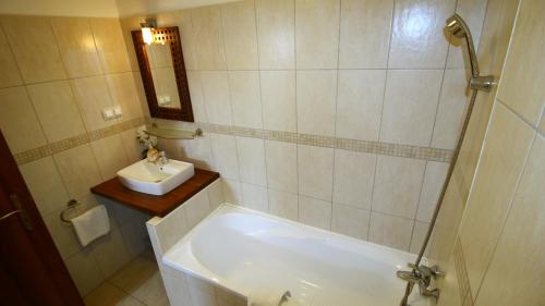 Gellény Lux Apartman 5700 Gyula, Munkácsy u. 30. kép - 3