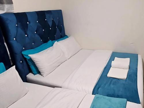 Кровать или кровати в номере Goshen Lodge Spencer