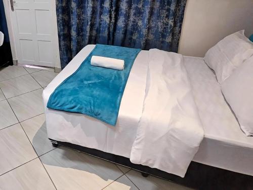 Кровать или кровати в номере Goshen Lodge Spencer