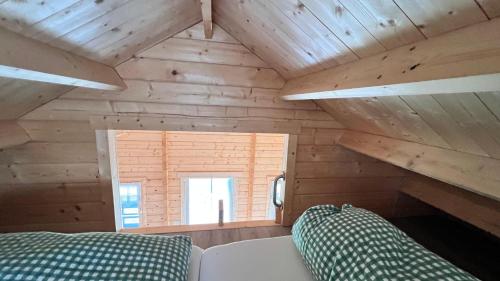 Postel nebo postele na pokoji v ubytování Haeuslein-Waldesruh