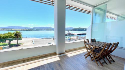 The Cliffs A Ribeira - Pampillosa