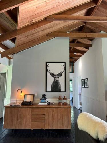 Φωτογραφία από το άλμπουμ του Cow Bay Cabin σε Cow Bay