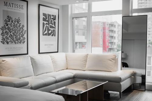Χώρος καθιστικού στο Westview Luxury Suites