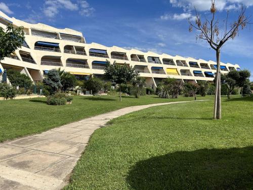 Appartement avec Piscine, Terrasse et Climatisation - 5 Couchages - Grau-du-Roi