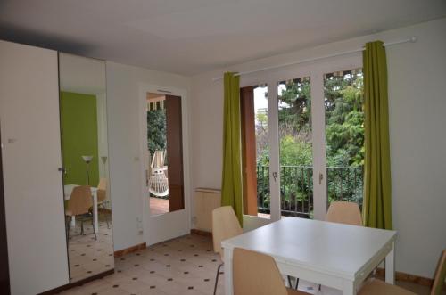 Enjoy Olympic Games in a big Villa near PARIS