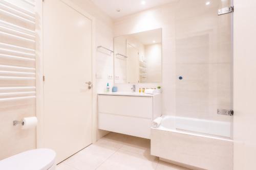 Koupelna v ubytování Zurriola Beach Luxury 2 - SSHOUSING