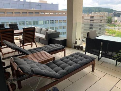 Posezení v ubytování Luxury Apartment - central to everything