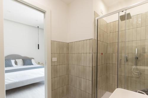 Koupelna v ubytování MIFRA SUITES