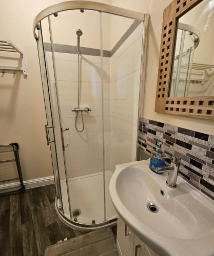 Ένα μπάνιο στο Redcar Seaview Apartments