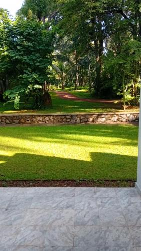 Un jardín fuera de Kasthuri