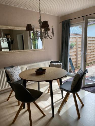 Ruang duduk di Ferienwohnung Holland 5