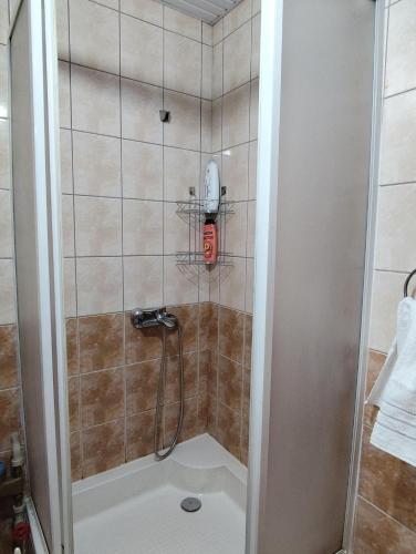 Et badeværelse på Ni-Ko