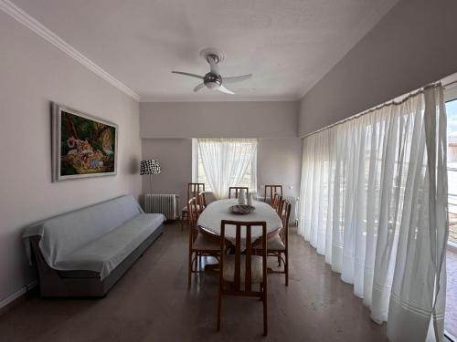 Fotografie z fotogalerie ubytování Beach Front Apartment v destinaci Néa Palátia