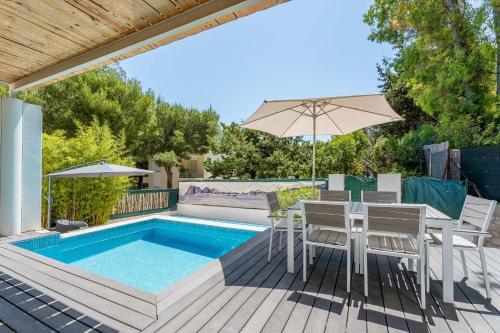 Swimmingpoolen hos eller tæt på L'Aigade Villa 4* à Fontsainte