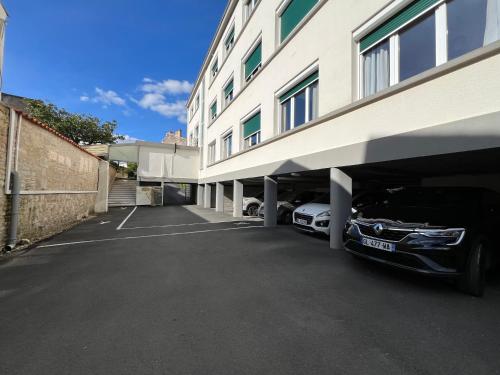 Galería fotográfica de Brit Hotel du Parc Niort Centre-Parking gratuit en Niort