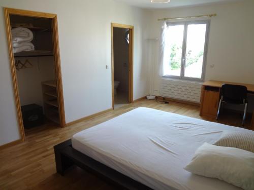 Photo de la galerie de l'établissement Grande Maison proche de centre de Paris, à Maisons-Alfort