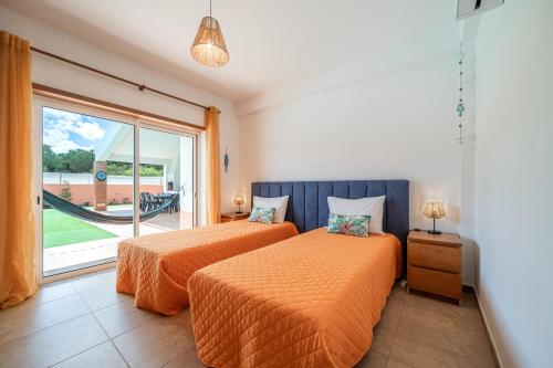 Ponta da Piedade Family House