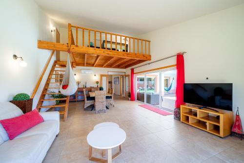 Ponta da Piedade Family House