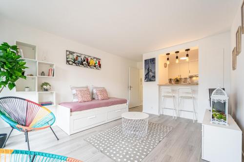 Eurêka-Disneyland Paris & Val d'Europe Parking gratuit WIFI RER A