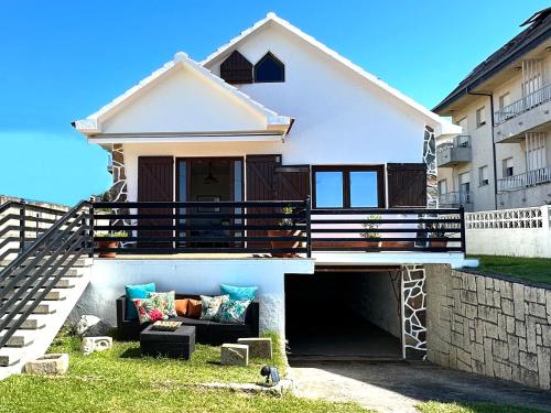 REST IN SANXENXO - Chalet Arena de Canelas en 1ª línea de Playa