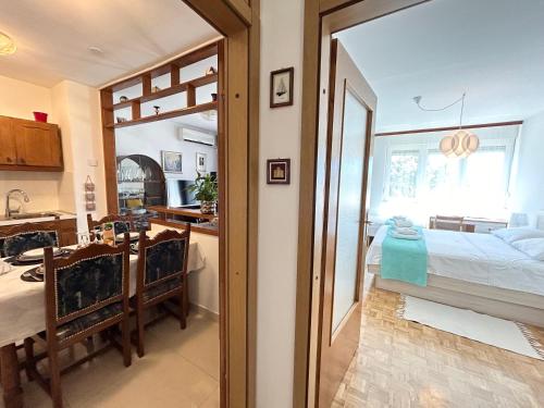 Apartman Mira