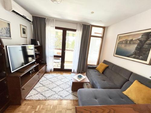 Apartman Mira