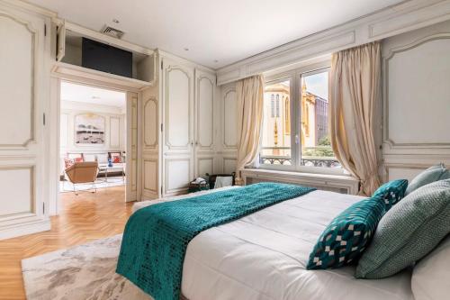 Festival Suite