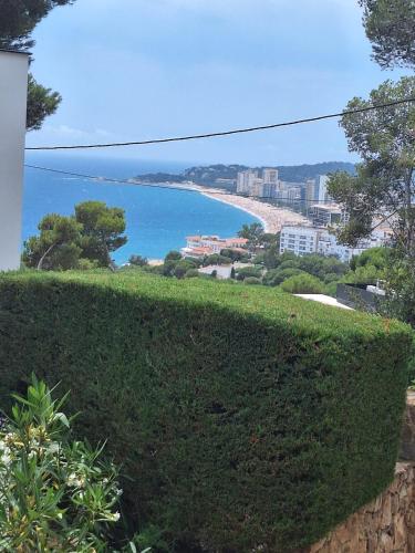 Villa en Platja de Aro with pool 450m from the beach