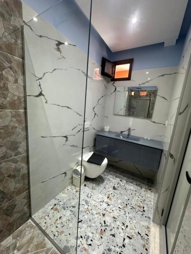 Koupelna v ubytování Sea Breeze Suites