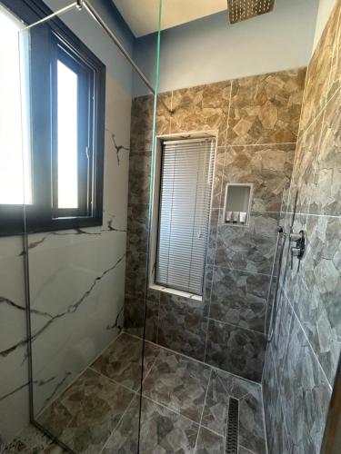 Koupelna v ubytování Sea Breeze Suites