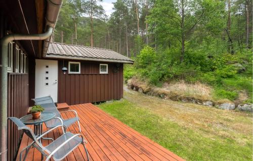 Κήπος έξω από το 2 Bedroom Cozy Home In Jørpeland