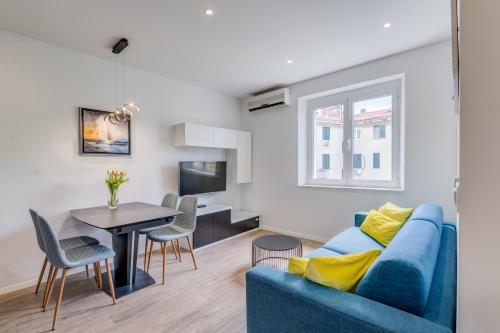 Mambo 1-Bedroom Luxury Apartment - Downtown