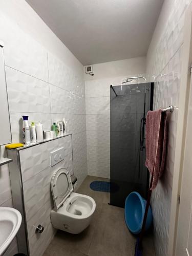 Koupelna v ubytování Fishta Luxury C5