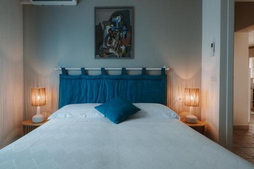 Katil atau katil-katil dalam bilik di Villa Cercis - Puglia