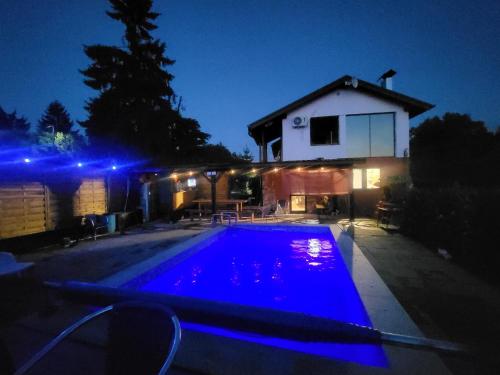 Φωτογραφία από το άλμπουμ του VIKENDICA GARFILD SA BAZENOM i SAUNOM BANJA LUKA στη Μπάνια Λούκα