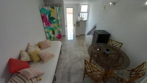 Alvito Guest House - Comfortable room with private bathroom
