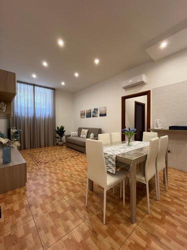 Acquamarina home