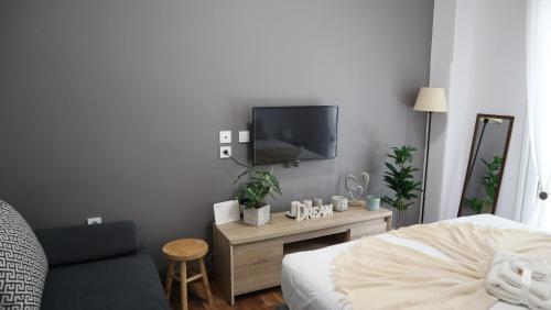 Beautiful Sweet Brown apartment in the center